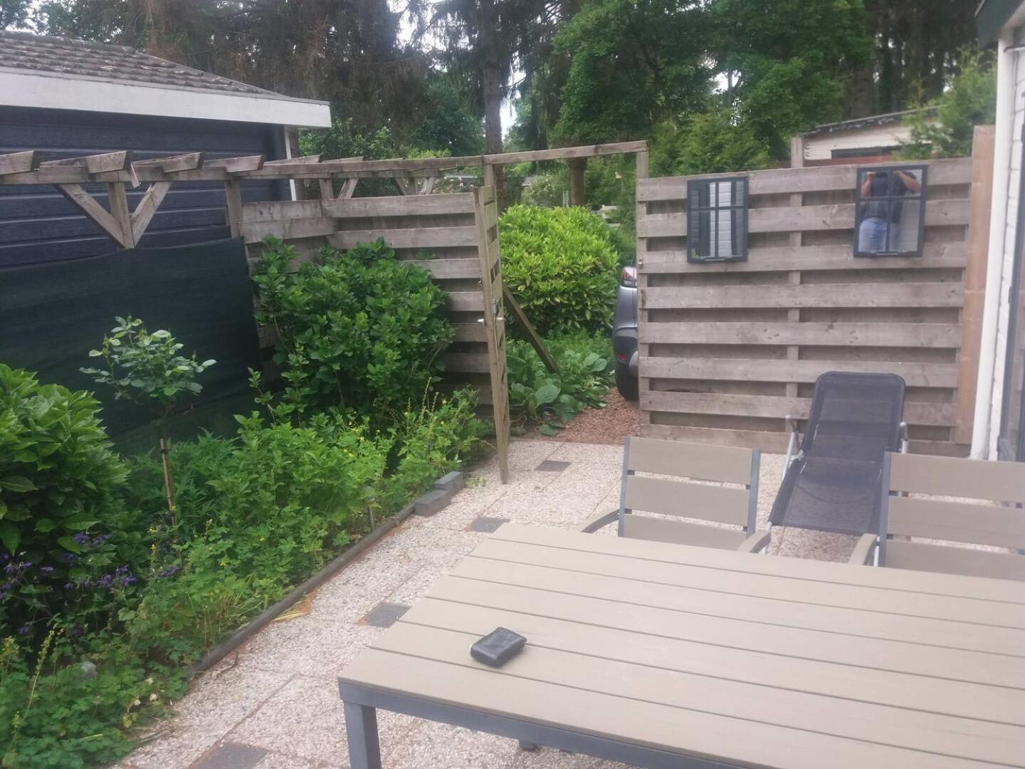 Chalet Op De Veluwe Putten Eksteriør bilde