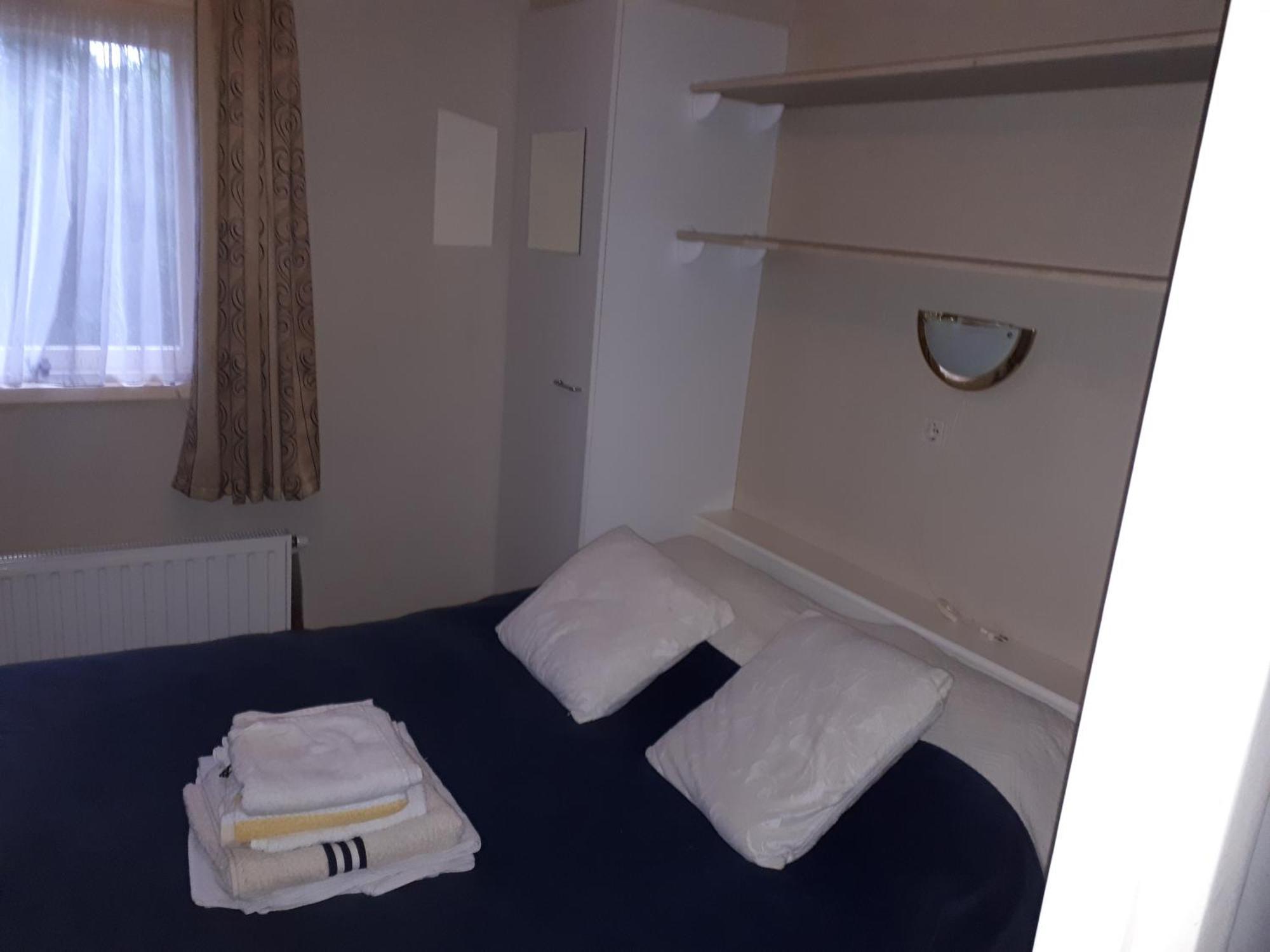 Chalet Op De Veluwe Putten Eksteriør bilde